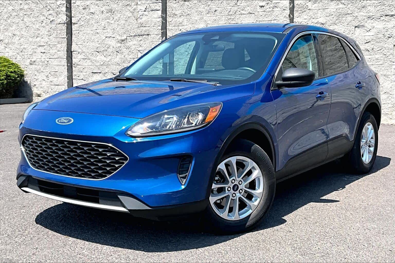 2022 FORD Escape