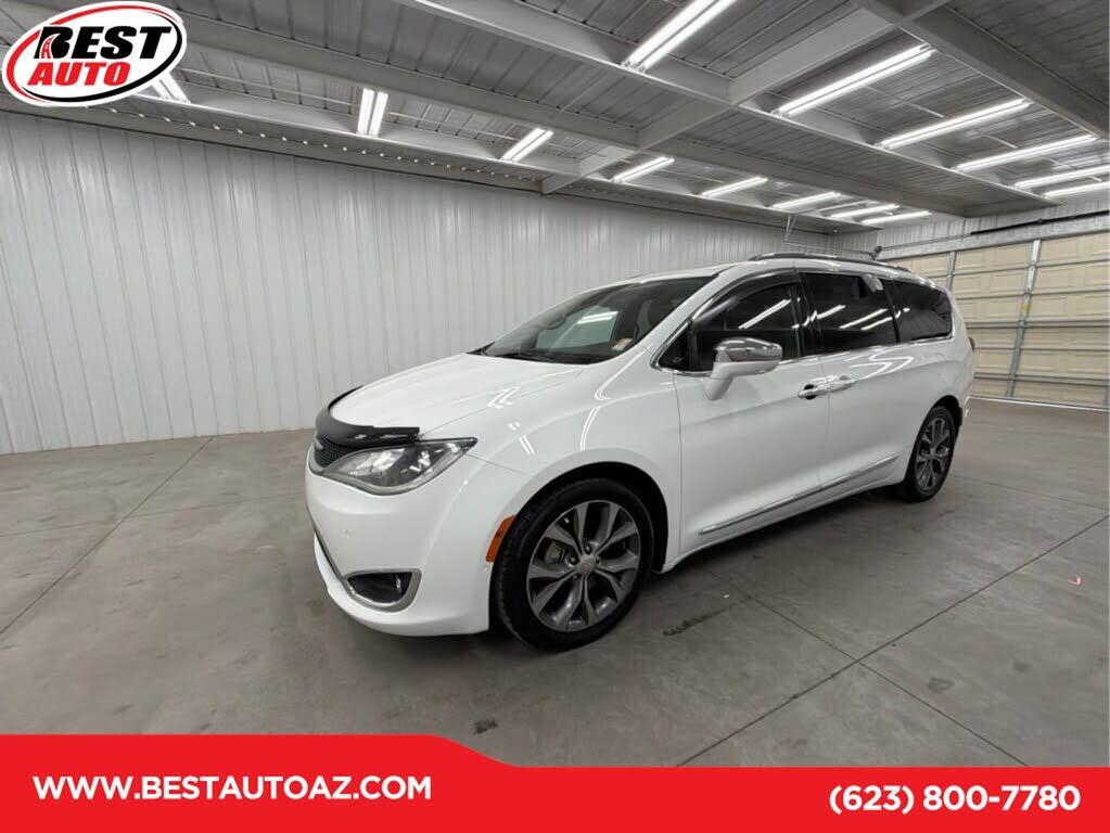 2017 CHRYSLER Pacifica
