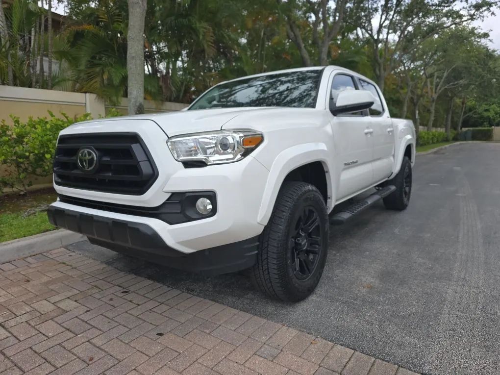 2021 TOYOTA Tacoma