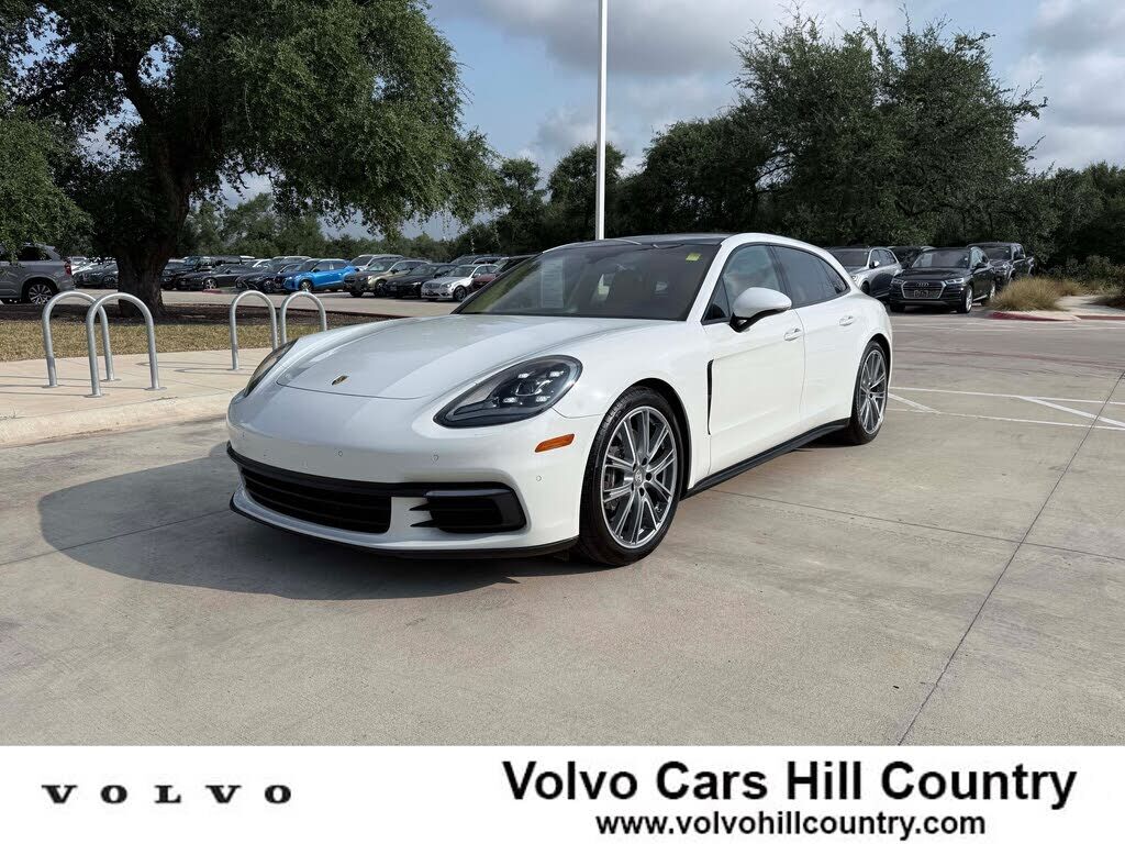 2020 PORSCHE Panamera