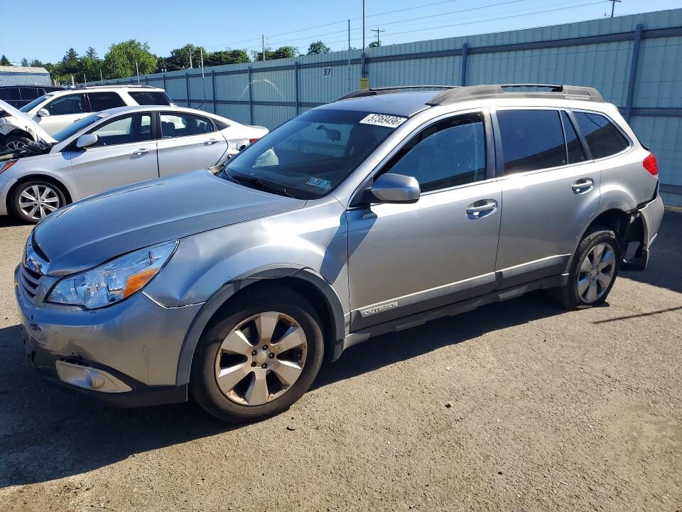 2010 SUBARU Outback