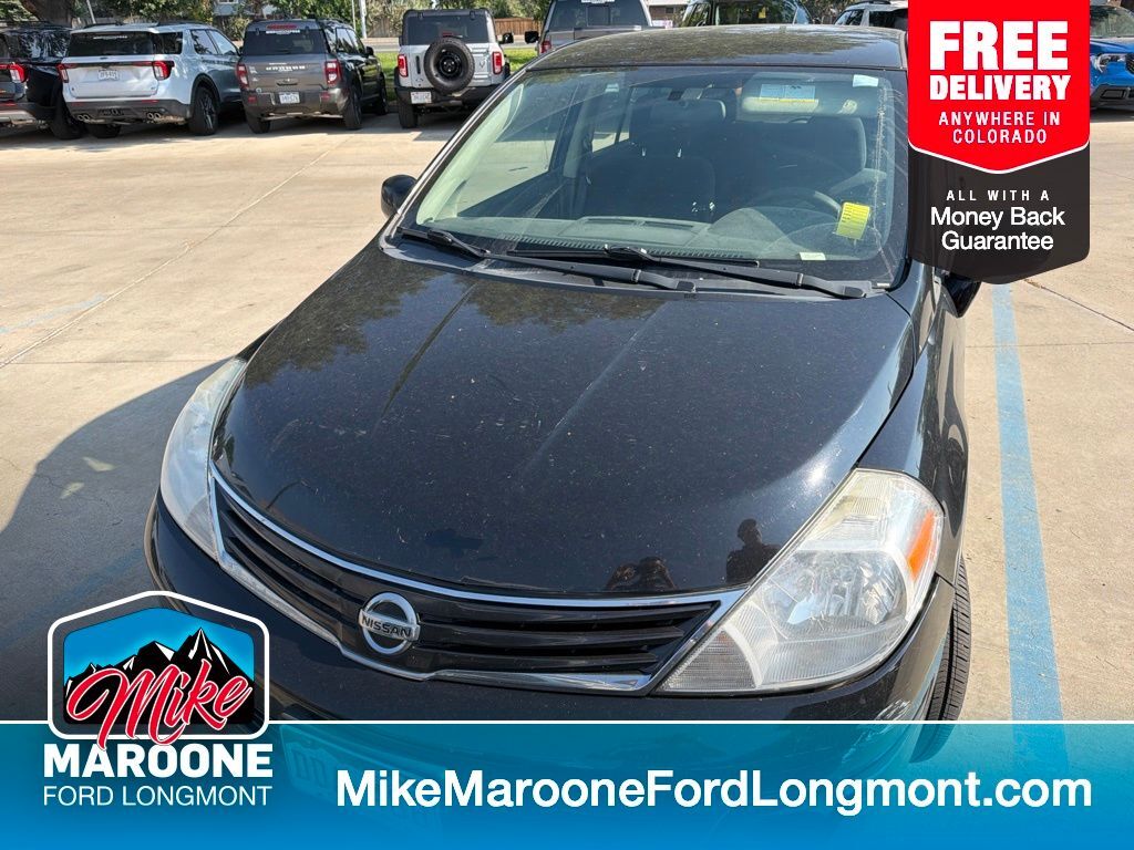 2011 NISSAN Versa