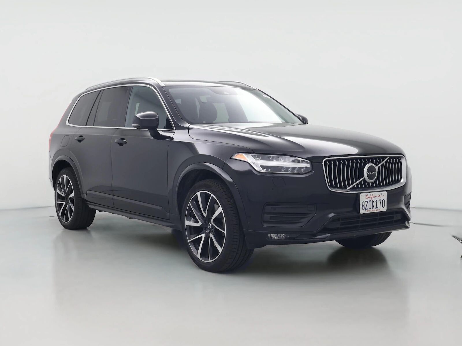 2022 VOLVO XC90