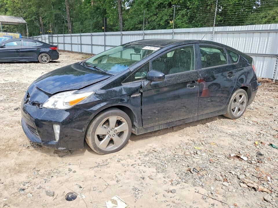 2013 TOYOTA PRIUS