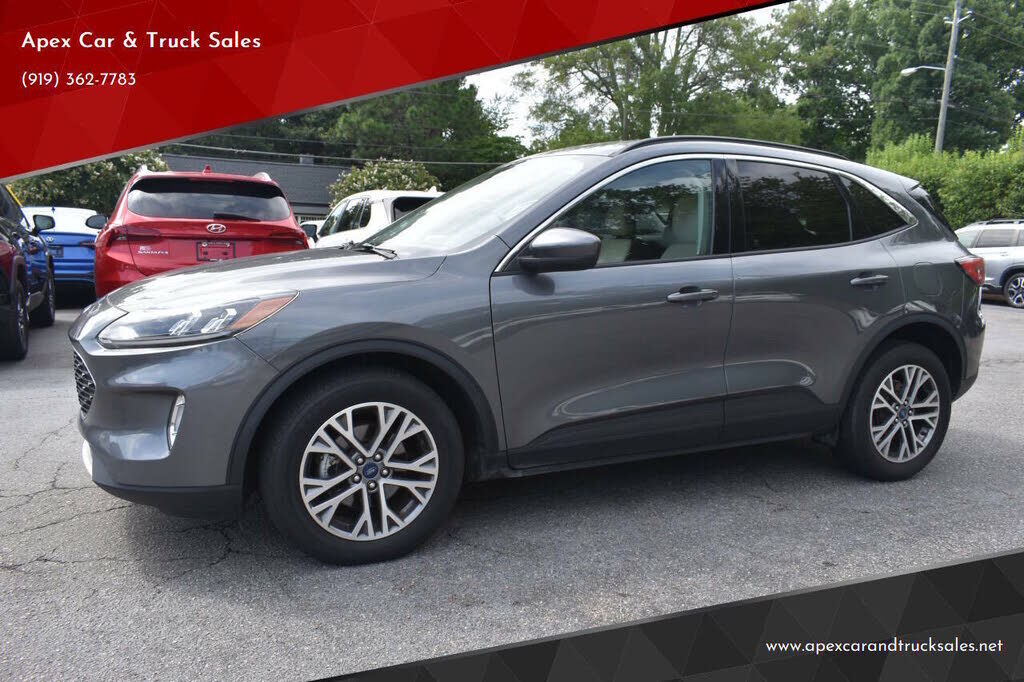 2021 FORD Escape