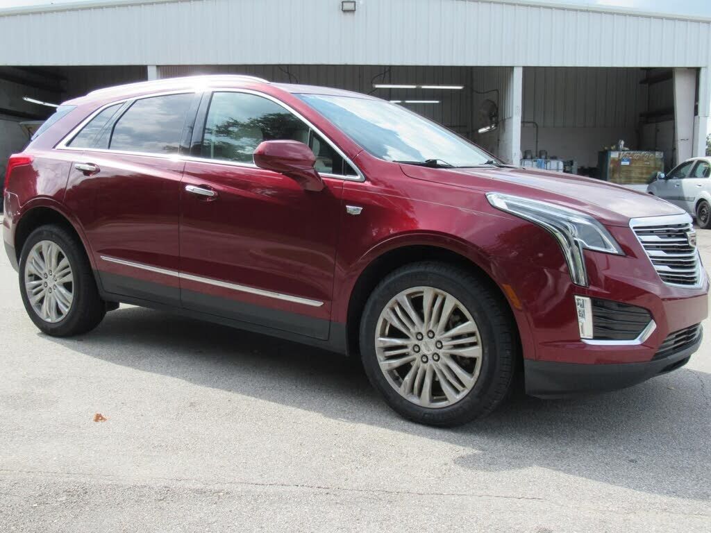 2017 CADILLAC XT5