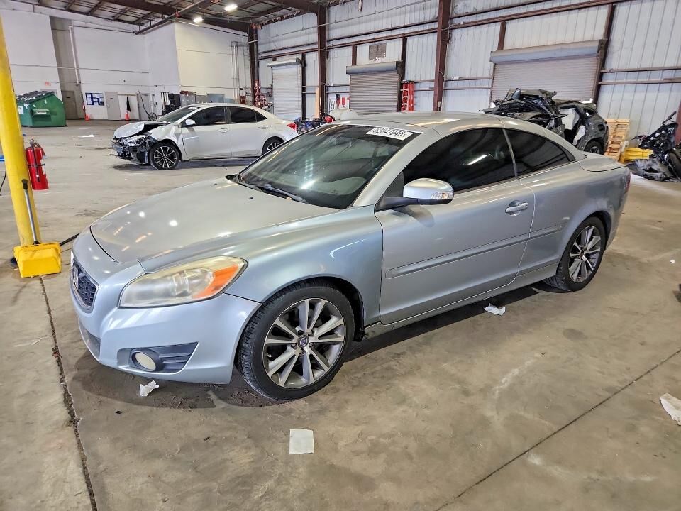 2012 VOLVO C70 / C30