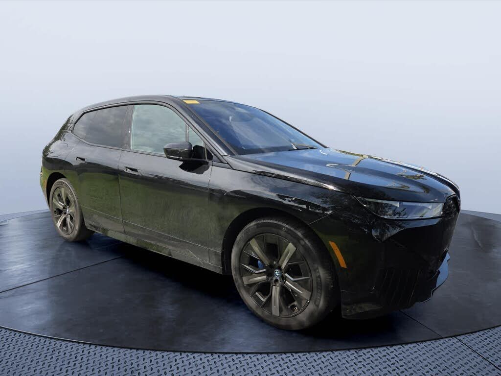 2024 BMW ix