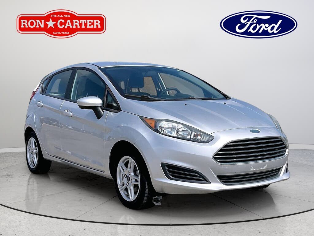 2017 FORD Fiesta