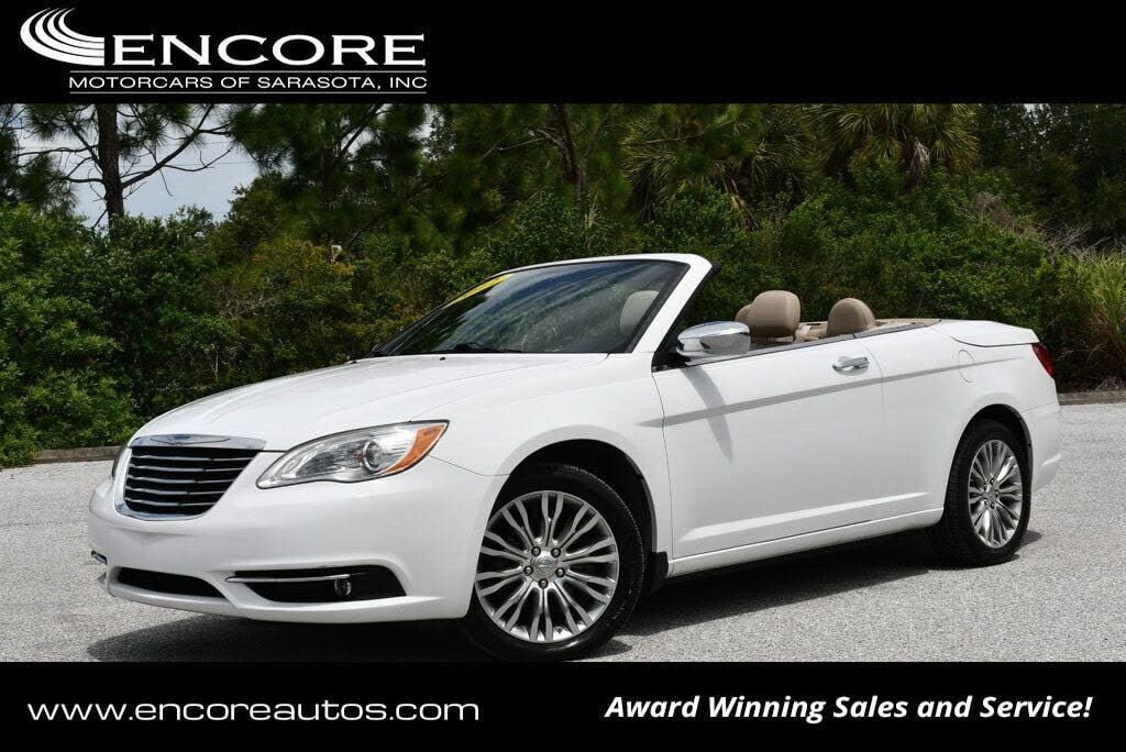 2012 CHRYSLER 200