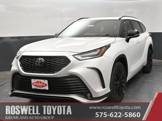 2026 TOYOTA Highlander
