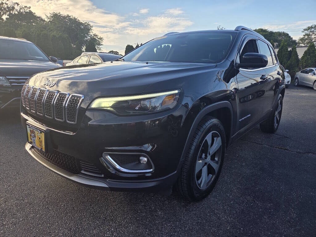 2019 JEEP Cherokee