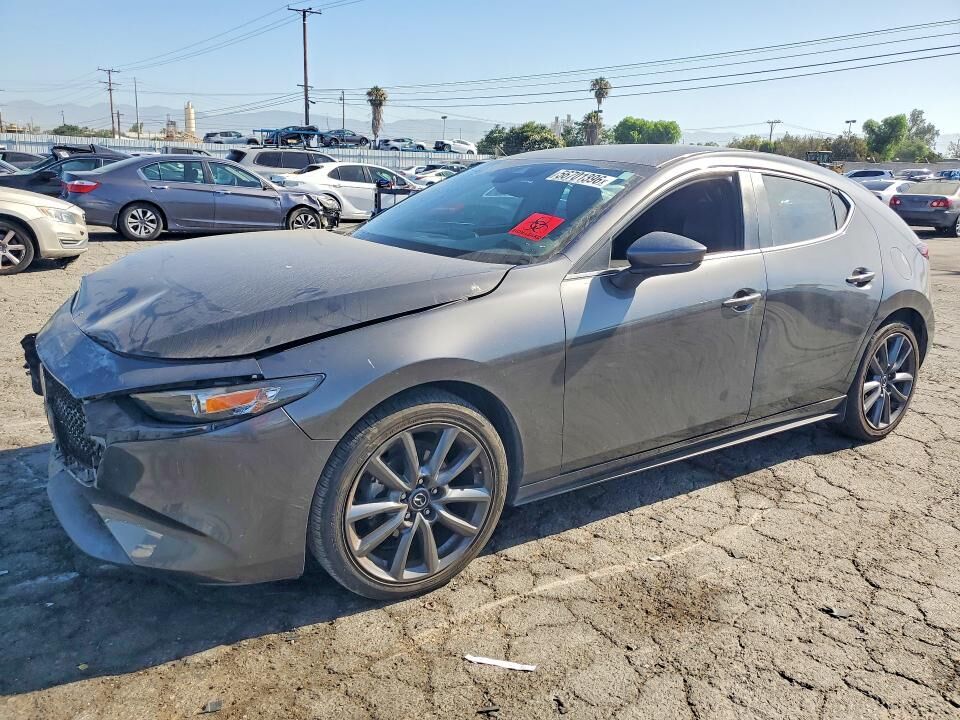2020 MAZDA Mazda3