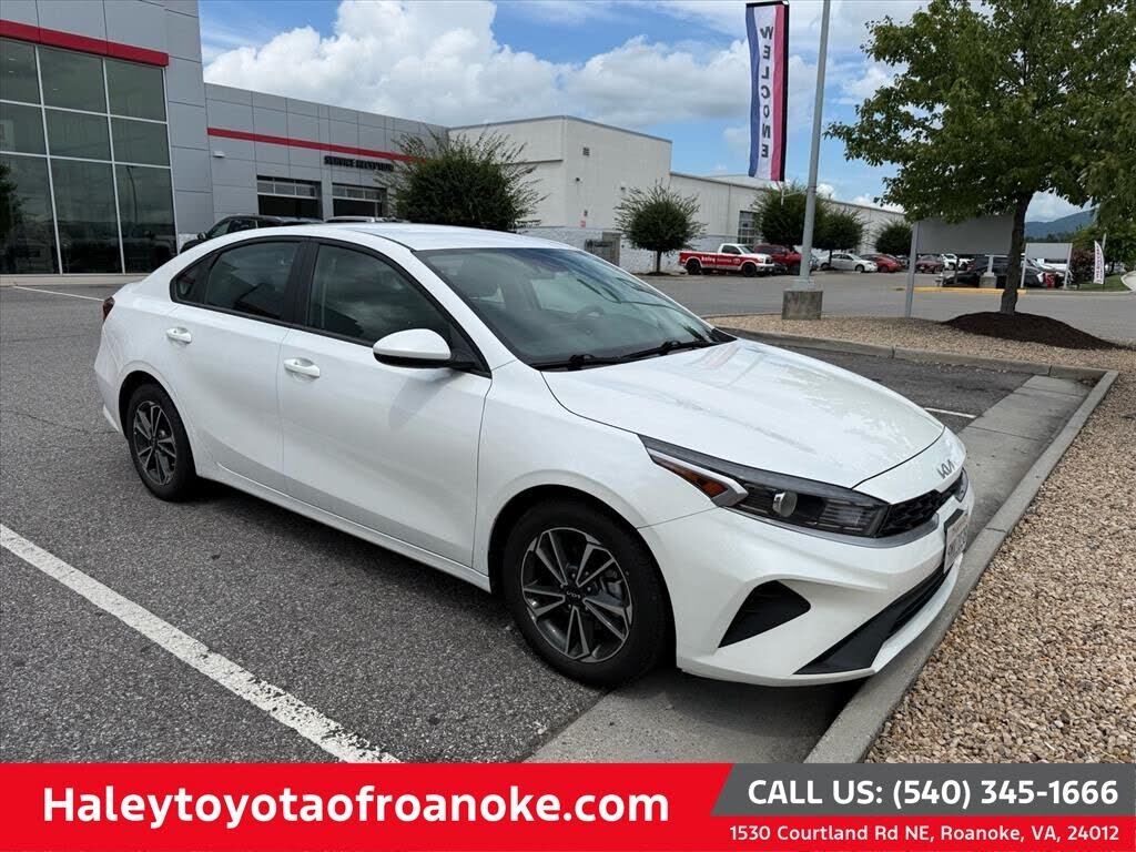 2024 KIA Forte
