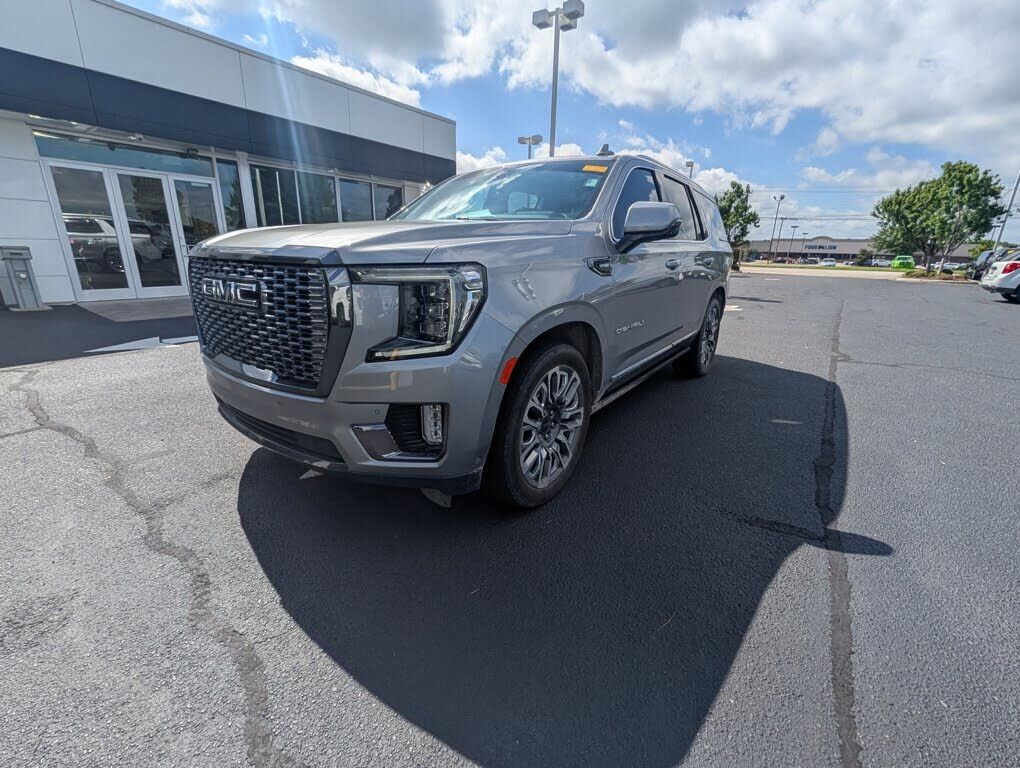 2024 GMC Yukon