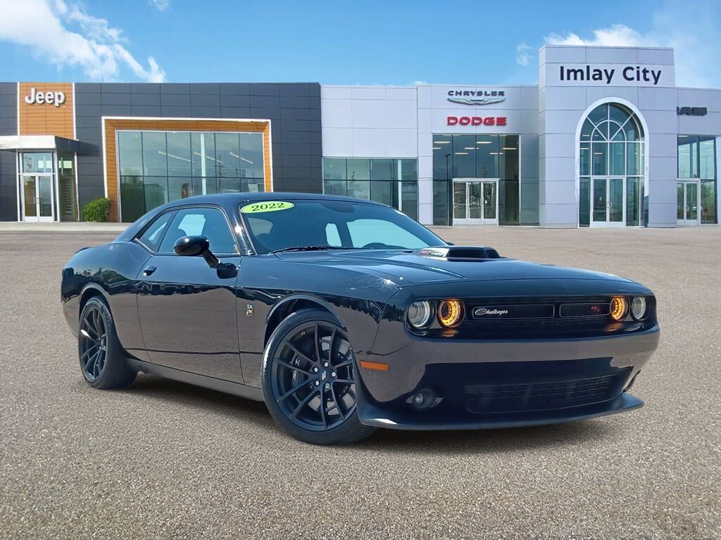 2022 DODGE Challenger