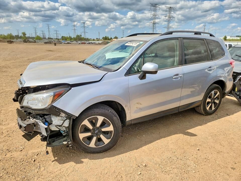 2017 SUBARU Forester