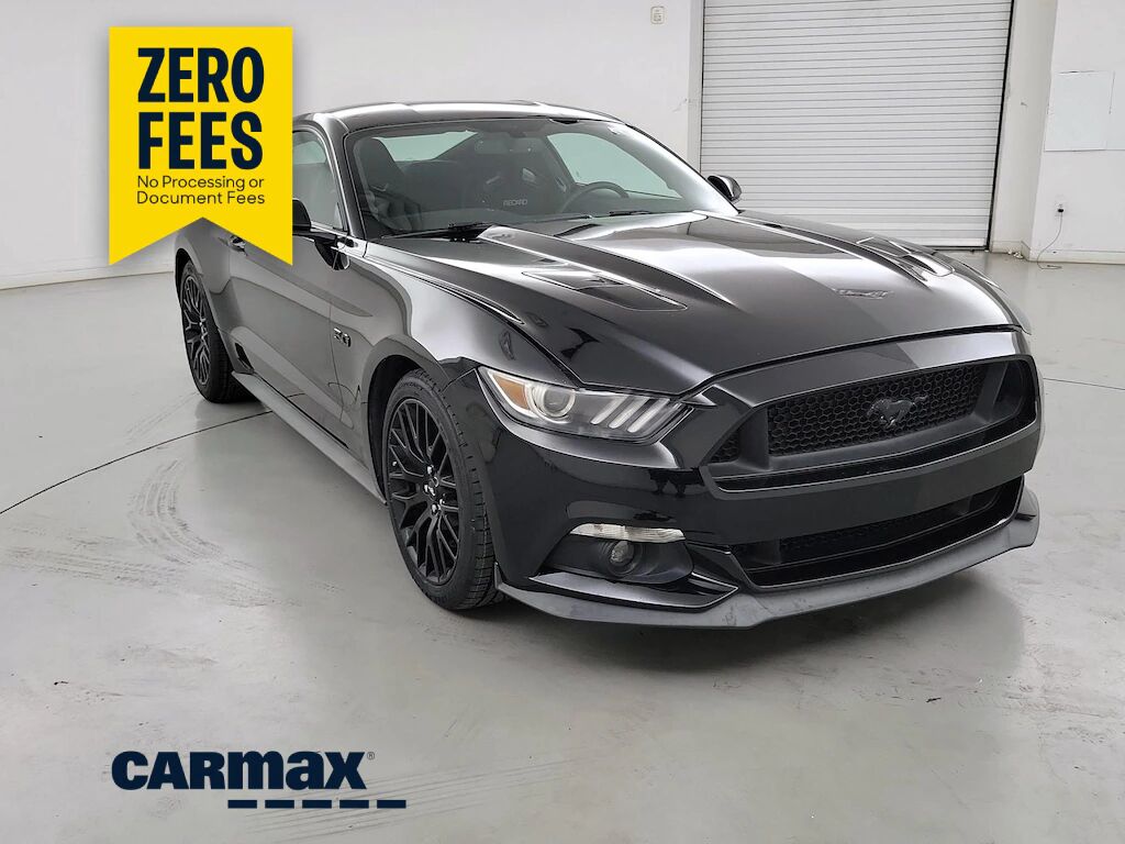 2017 FORD Mustang