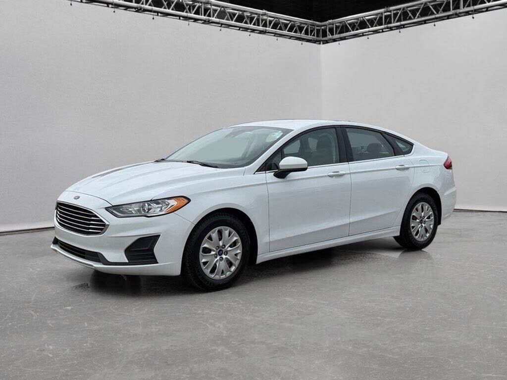 2019 FORD Fusion