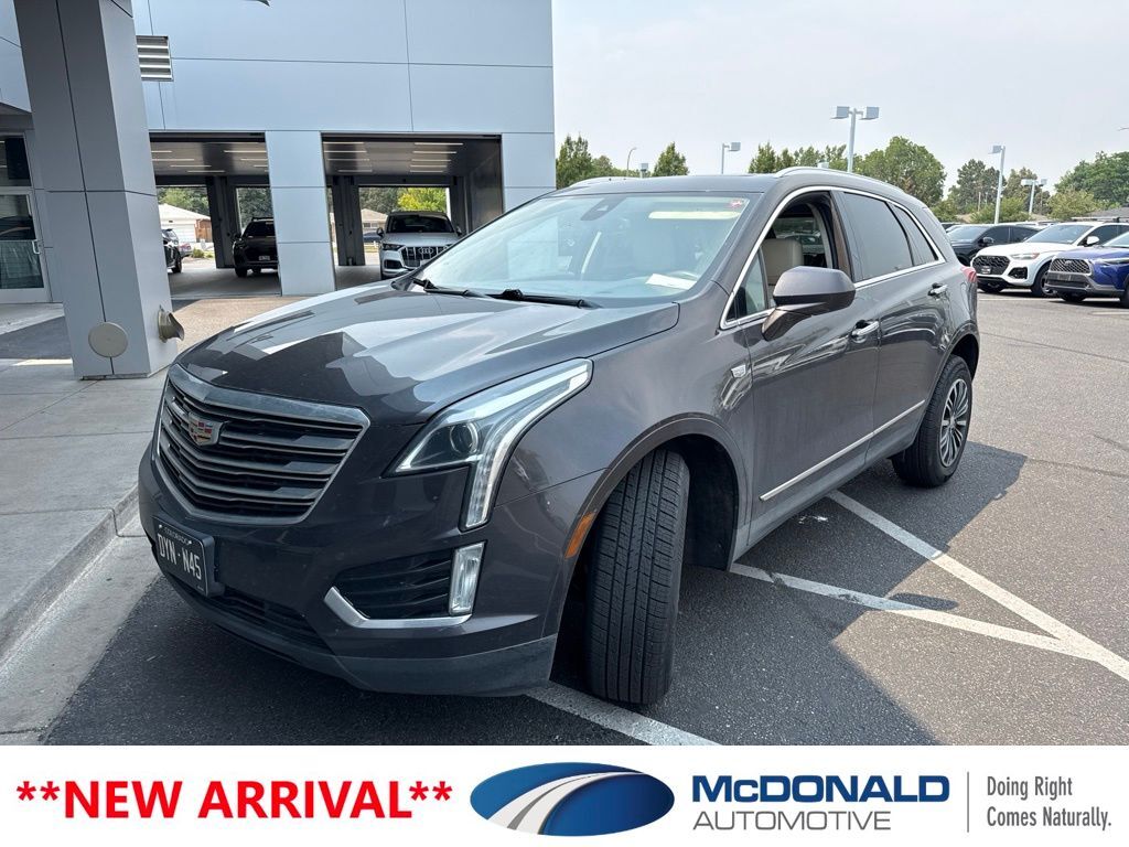 2017 CADILLAC XT5