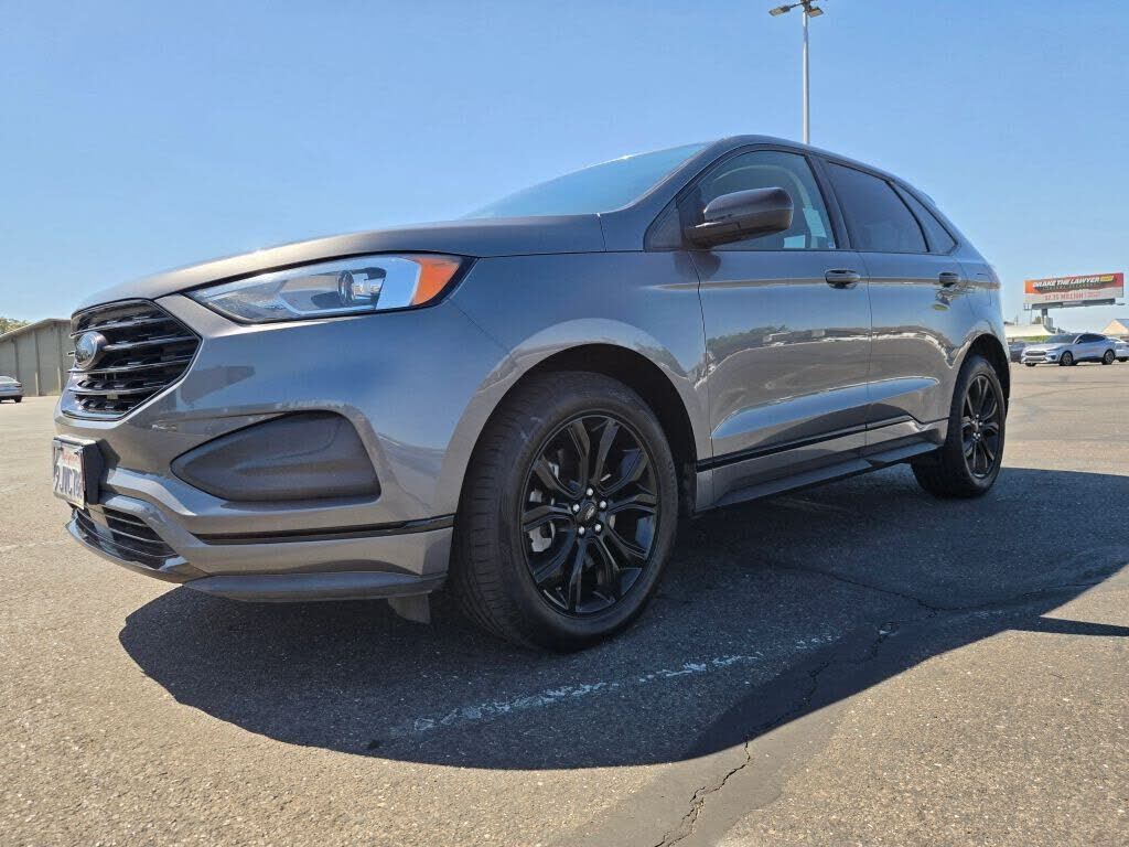 2023 FORD Edge