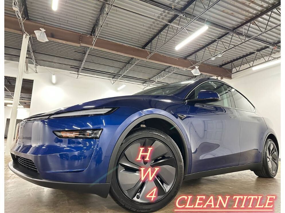 2026 TESLA Model Y