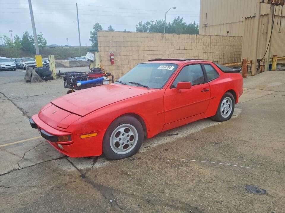 1988 PORSCHE 944
