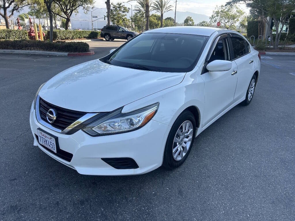 2016 NISSAN Altima