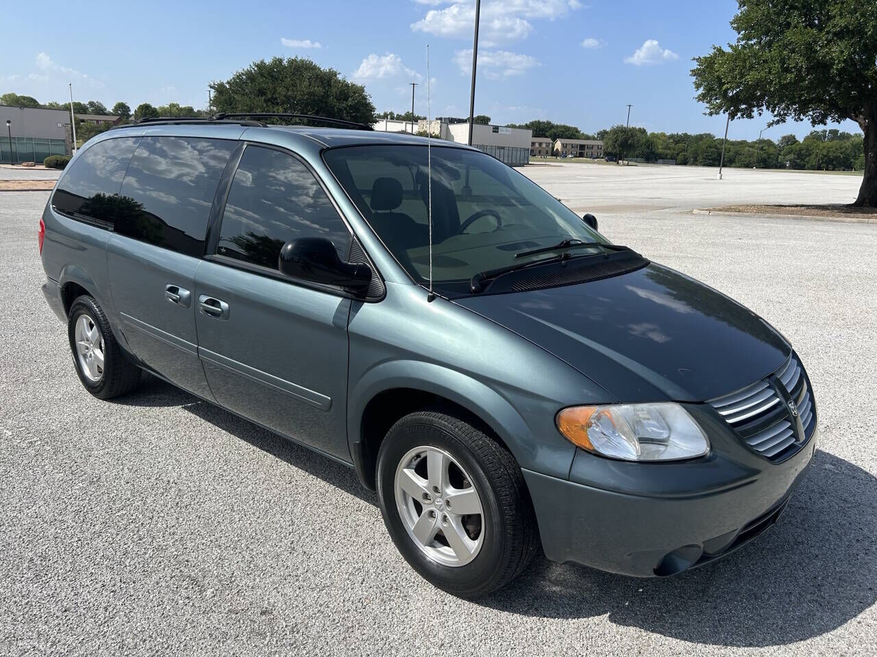 2006 DODGE Caravan