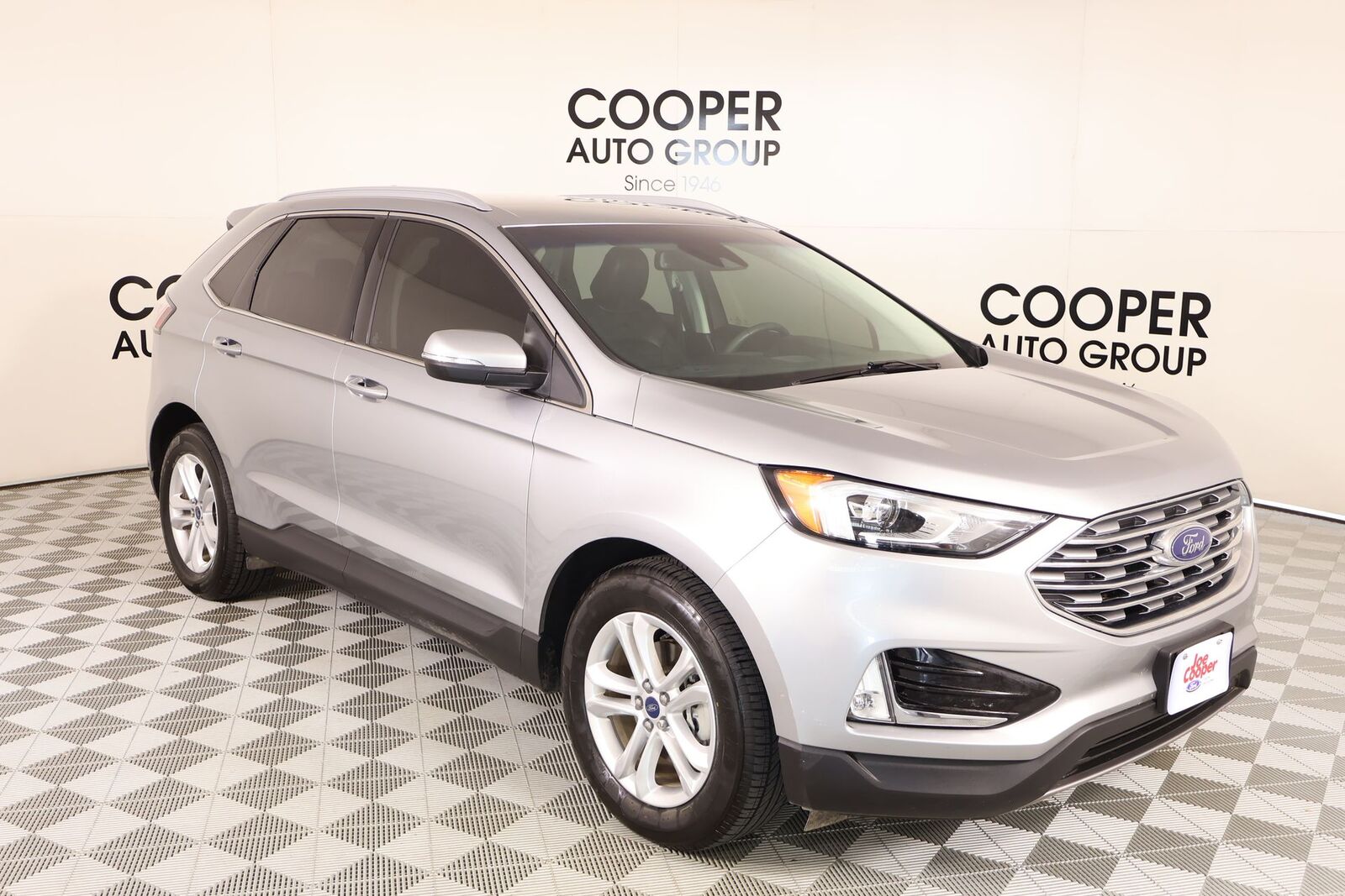 2020 FORD Edge