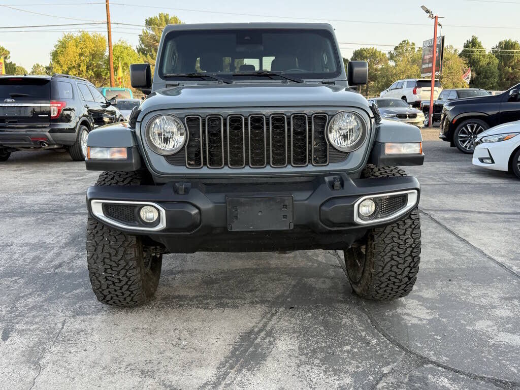2024 JEEP Gladiator