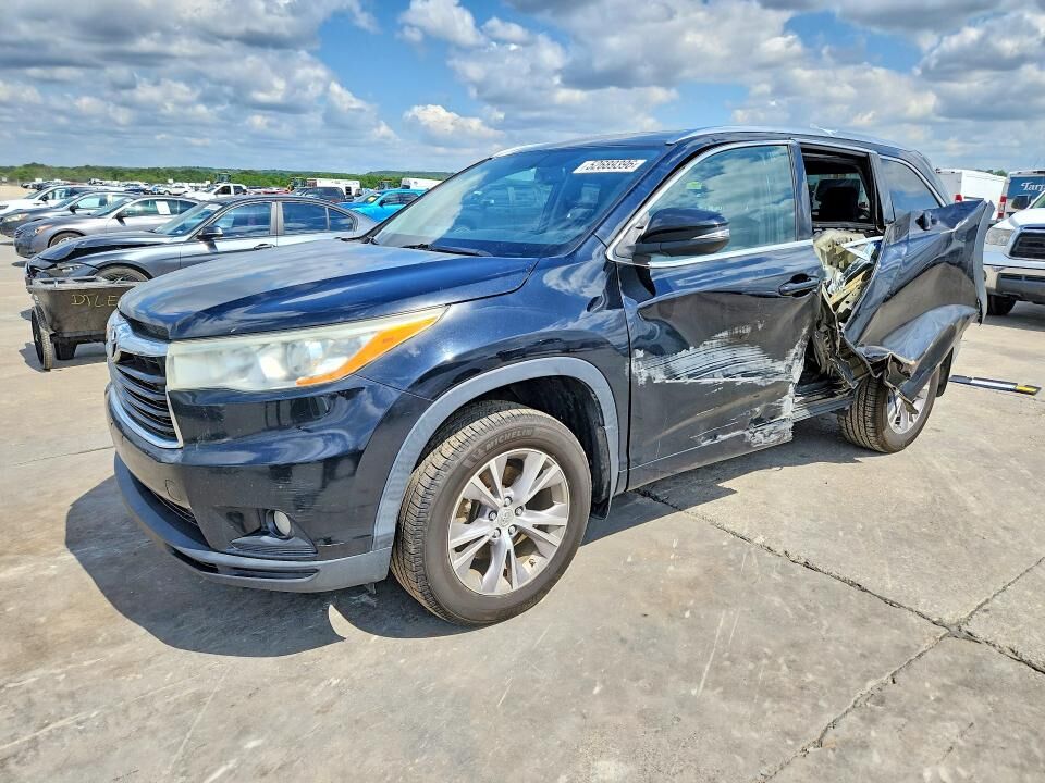 2014 TOYOTA Highlander