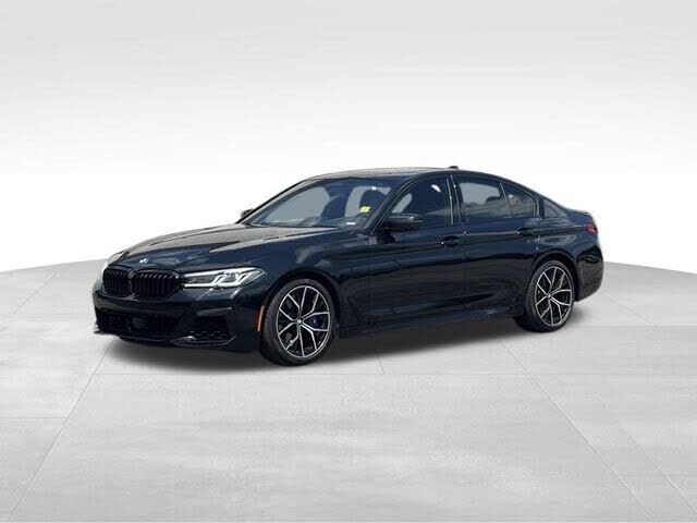 2023 BMW M5