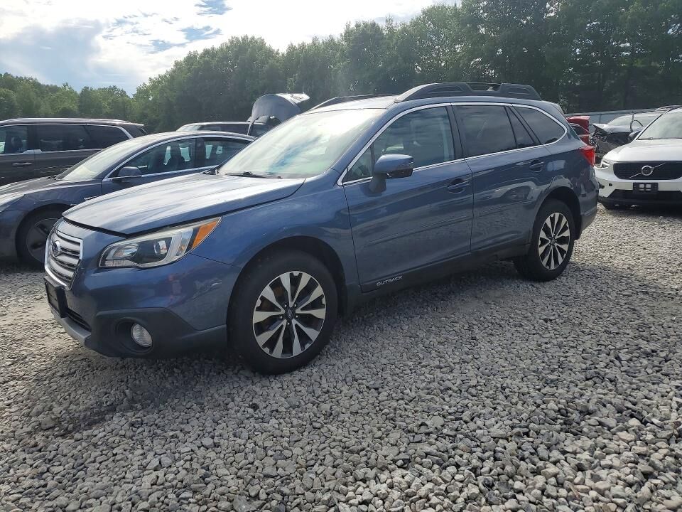 2015 SUBARU Outback