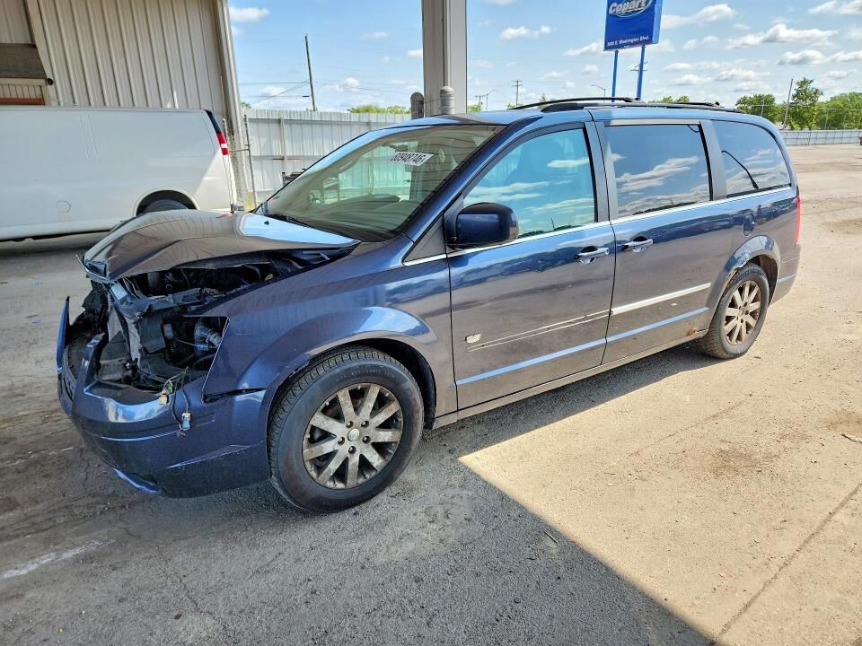 2009 CHRYSLER Town and Country