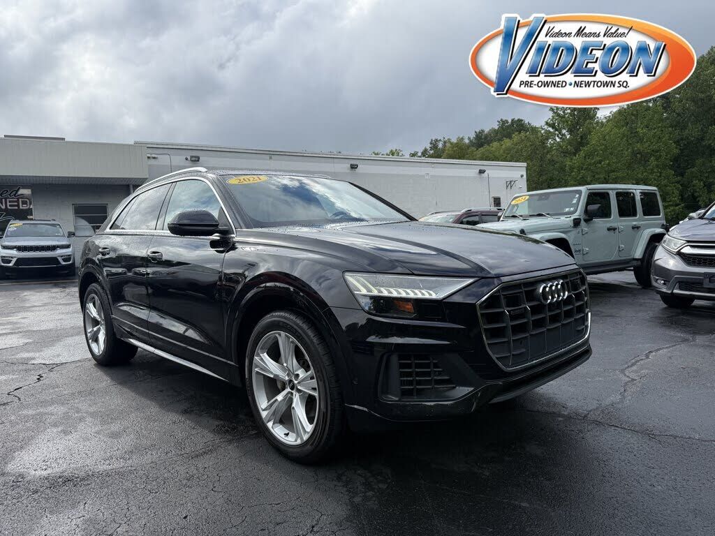2021 AUDI Q8