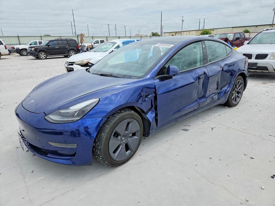 2023 TESLA Model 3