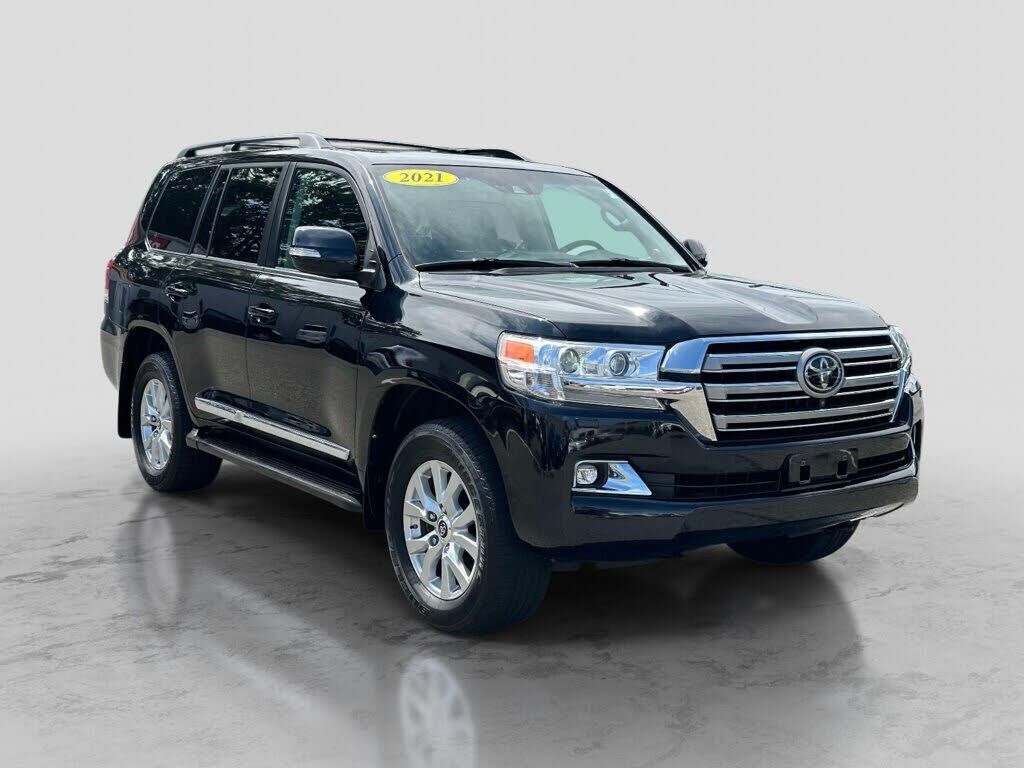 2021 TOYOTA Land Cruiser