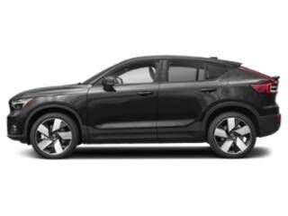 2023 VOLVO C40