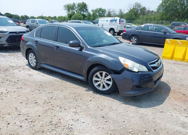 2011 SUBARU Legacy