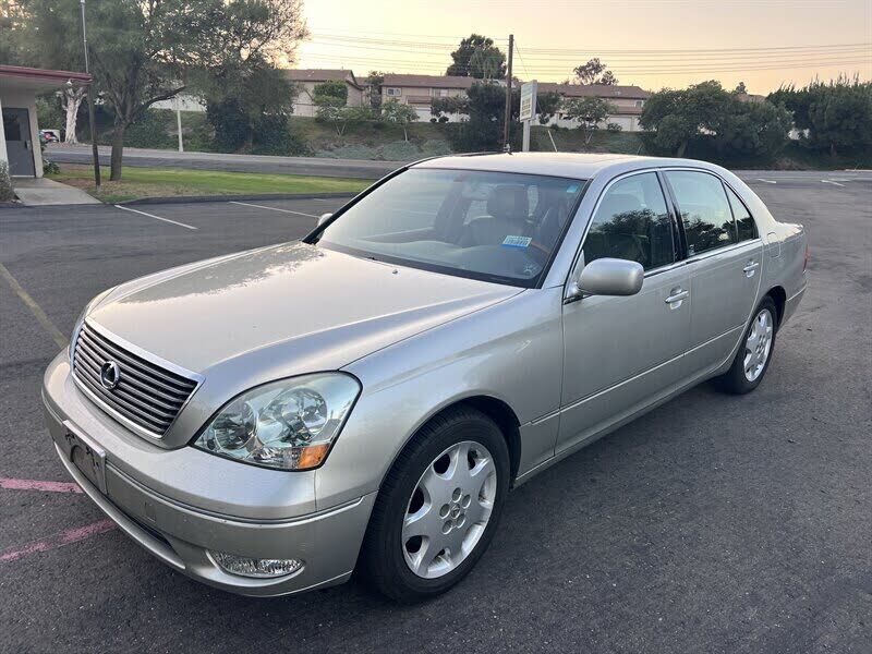 2001 LEXUS LS