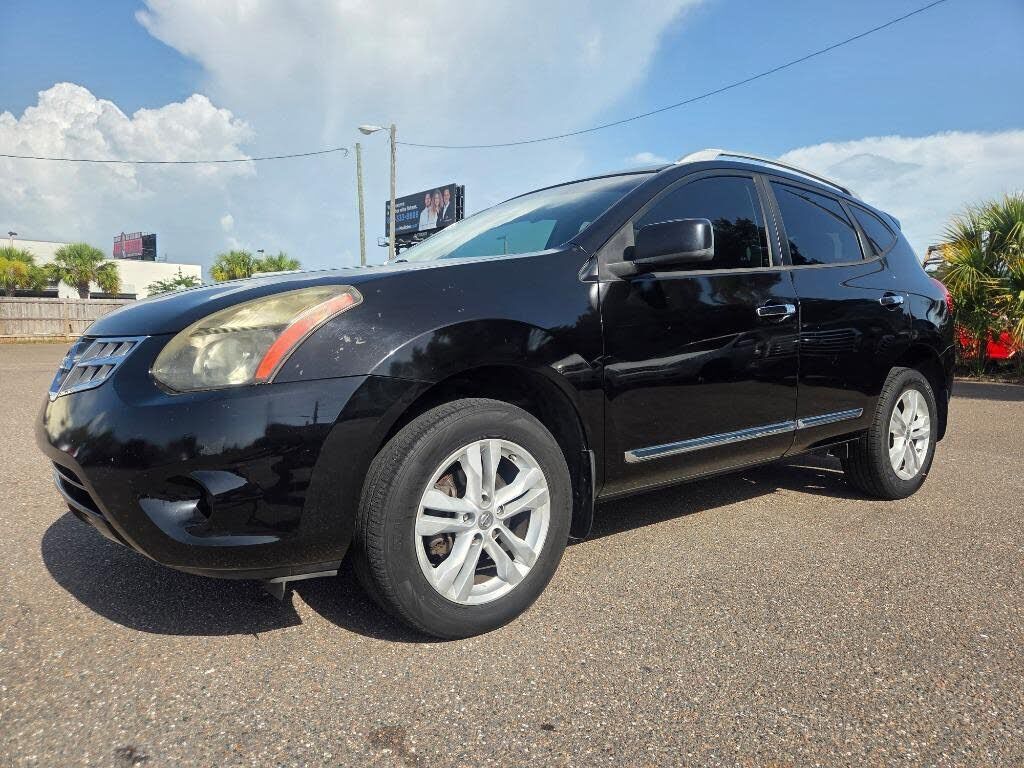 2015 NISSAN Rogue