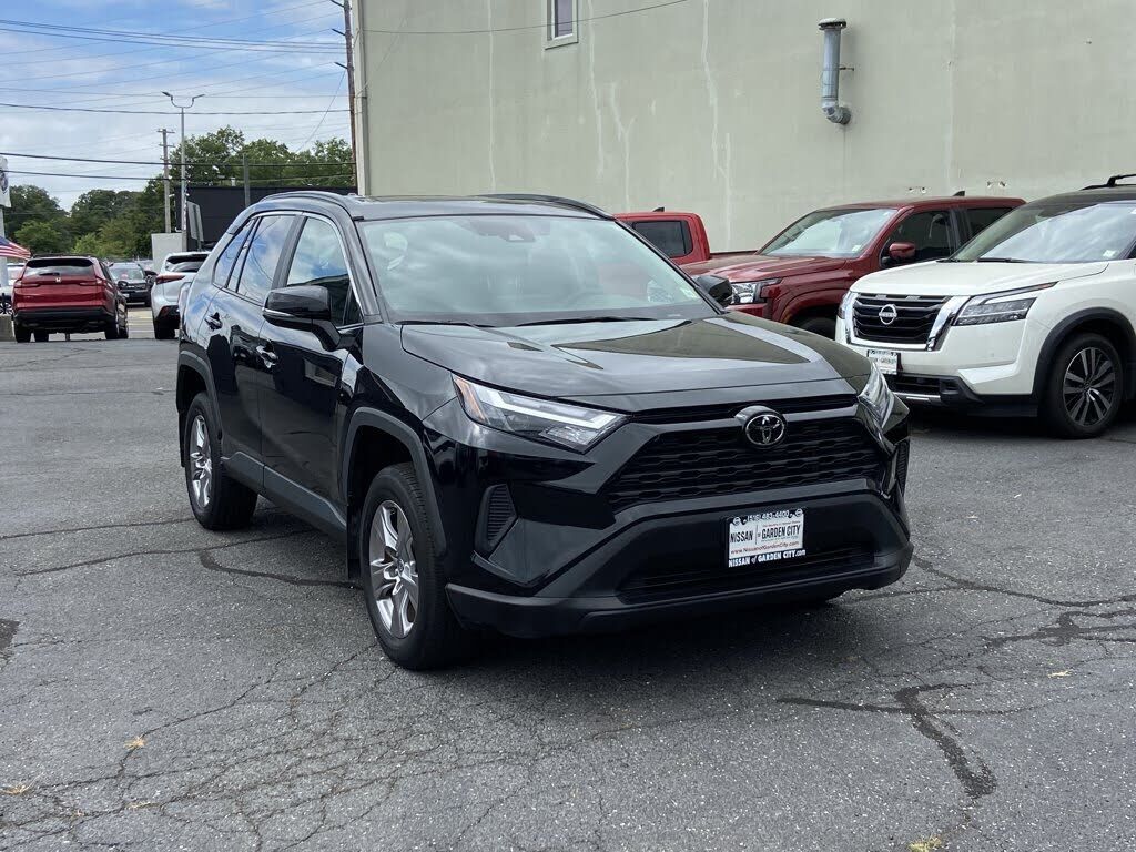 2025 TOYOTA RAV4