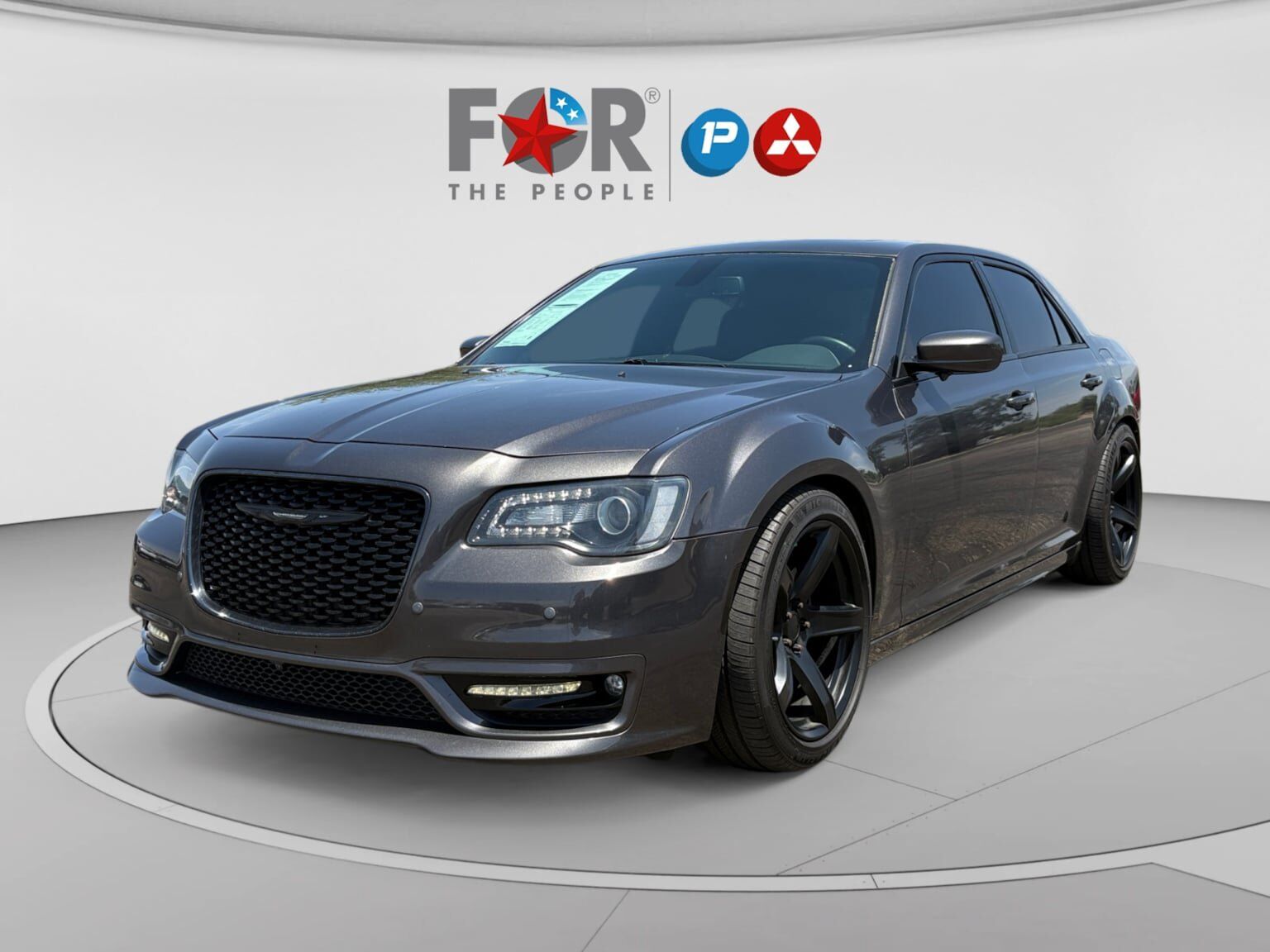 2019 CHRYSLER 300