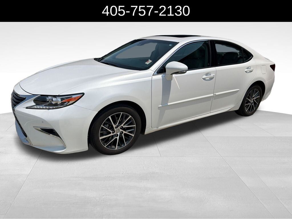 2016 LEXUS ES