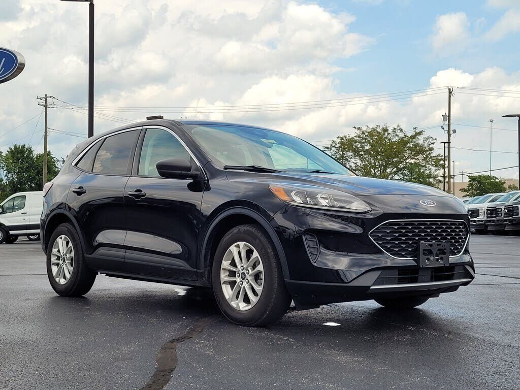 2022 FORD Escape