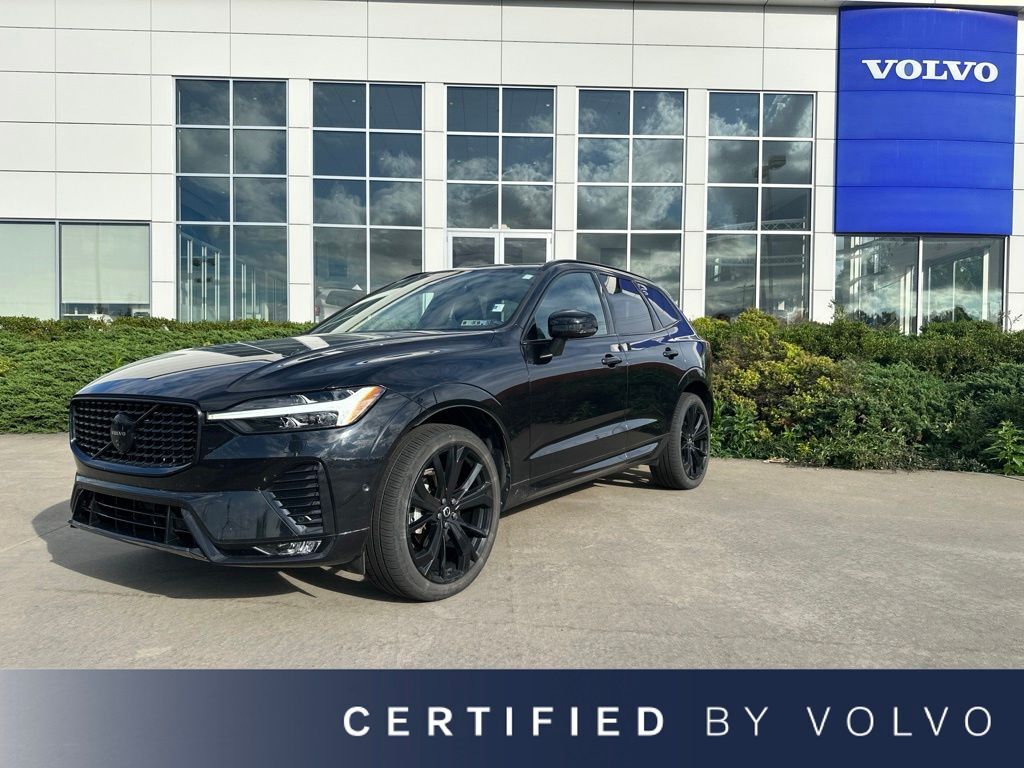 2025 VOLVO XC60