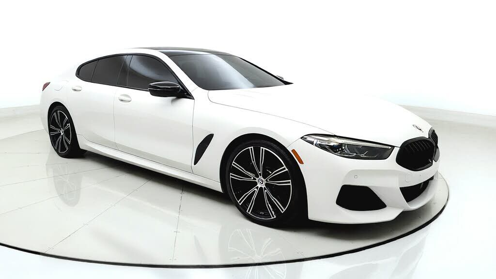 2021 BMW M8