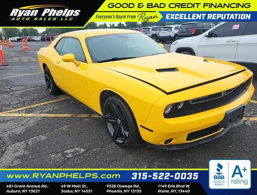 2017 DODGE Challenger