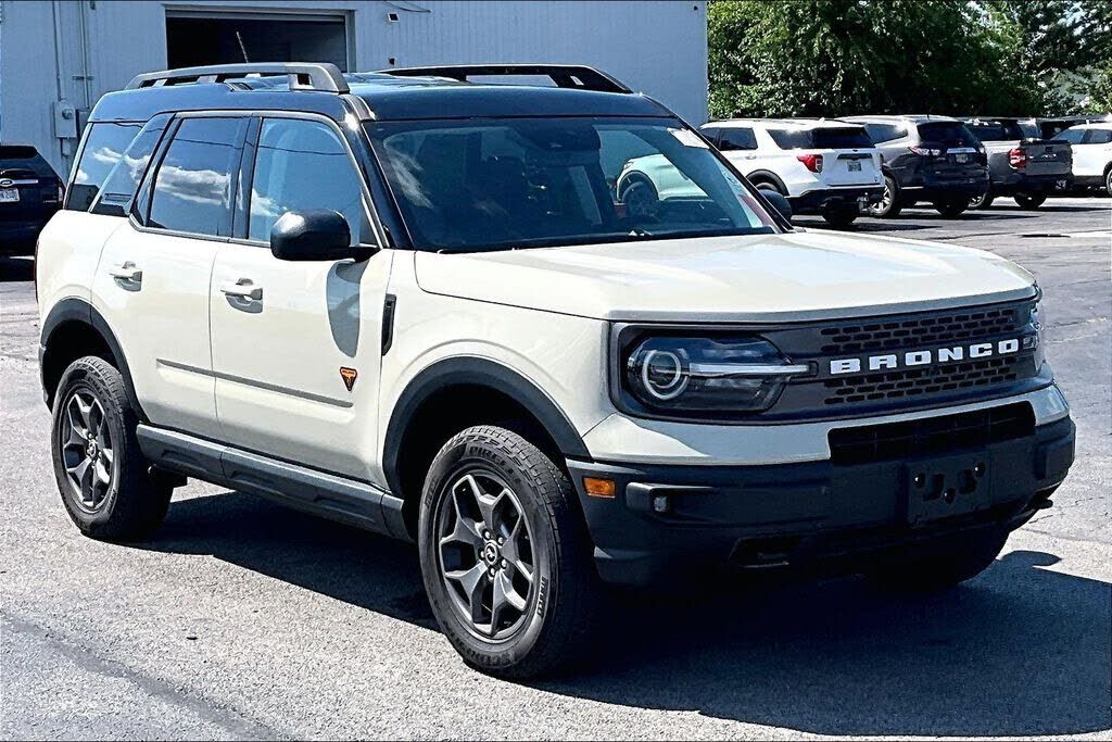 2024 FORD Bronco